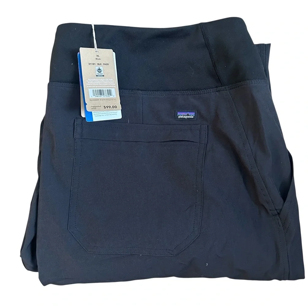 NWT Patagonia Women's Black Happy Hike Studio Pants Size XL 50+ UPF - Picture 1 of 10